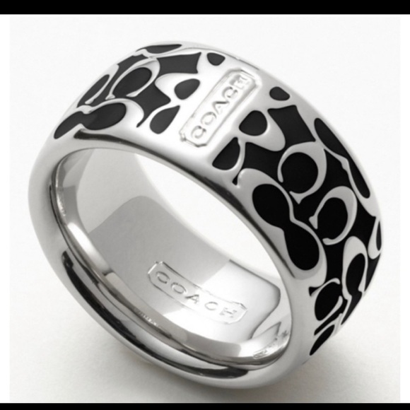 COACH Miranda enamel signature ring. - Picture 6 of 6